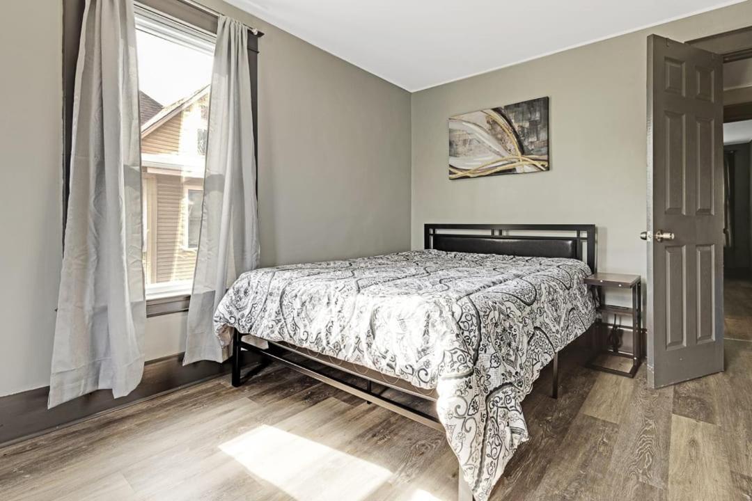 Hébergement de vacances Comfortable 6br 2bath In The Heart Of